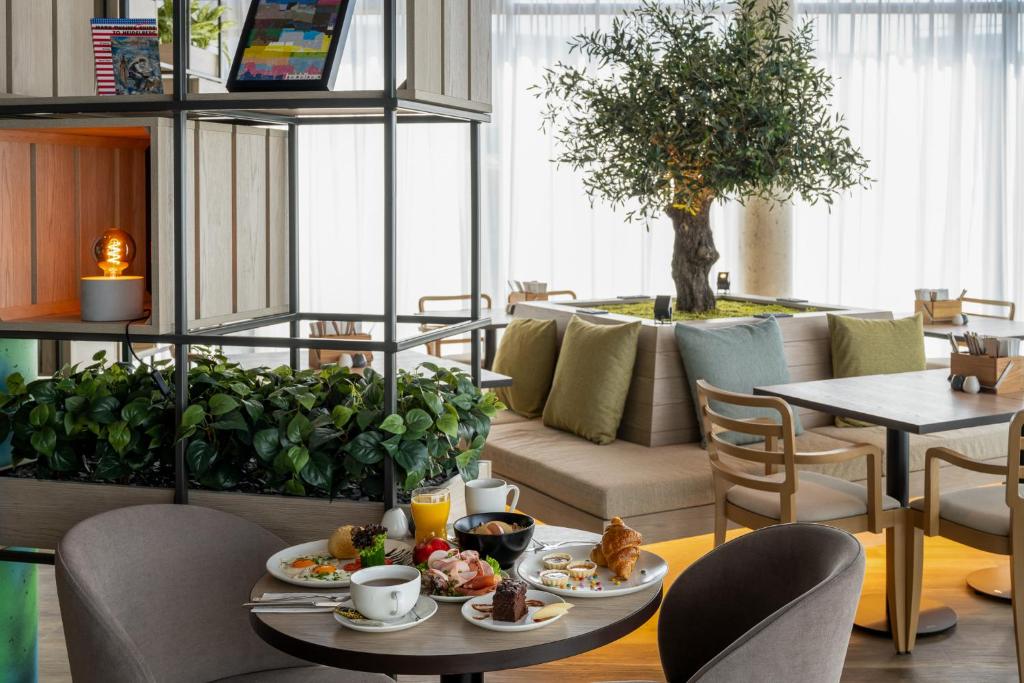 IntercityHotel Heidelberg - Resim 13