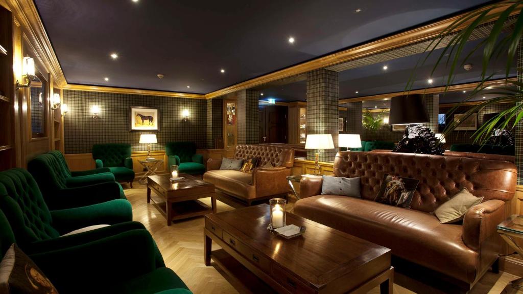 Posezení v ubytování Hilton Frankfurt Gravenbruch