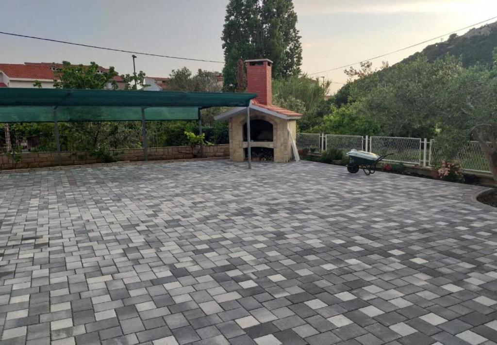 Budova, kde se apartmán nachází