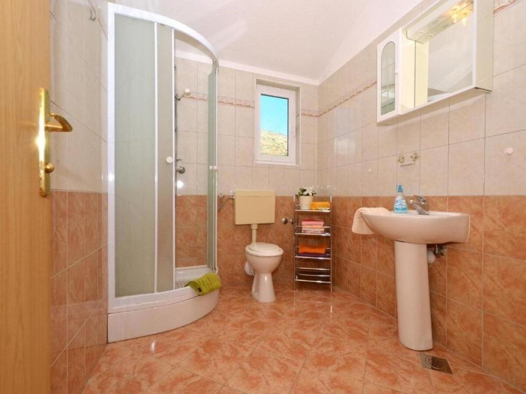 Kúpeľňa v ubytovaní Apartments Zar