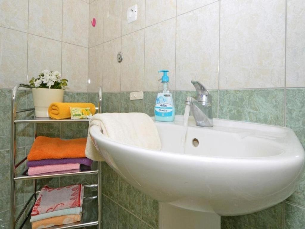 Kúpeľňa v ubytovaní Apartments Zar