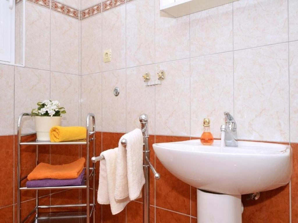 Kúpeľňa v ubytovaní Apartments Zar