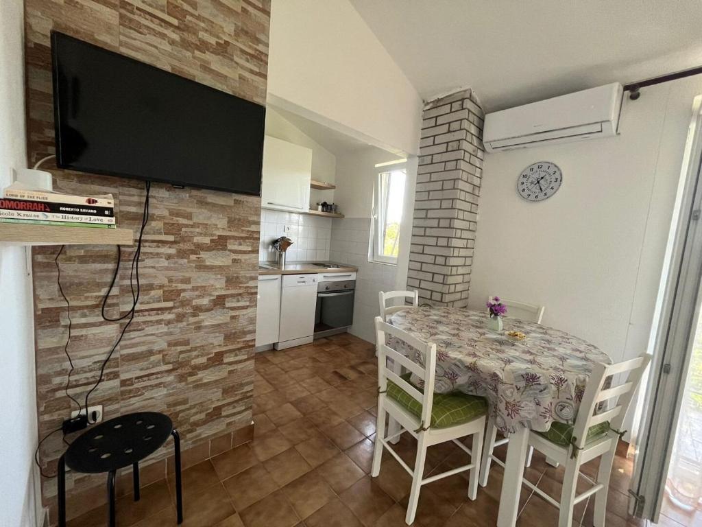 Kuchnia lub aneks kuchenny w obiekcie Apartment Zeljko