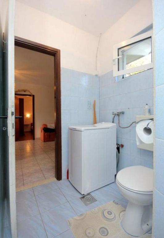 Koupelna v ubytování Apartments Roki