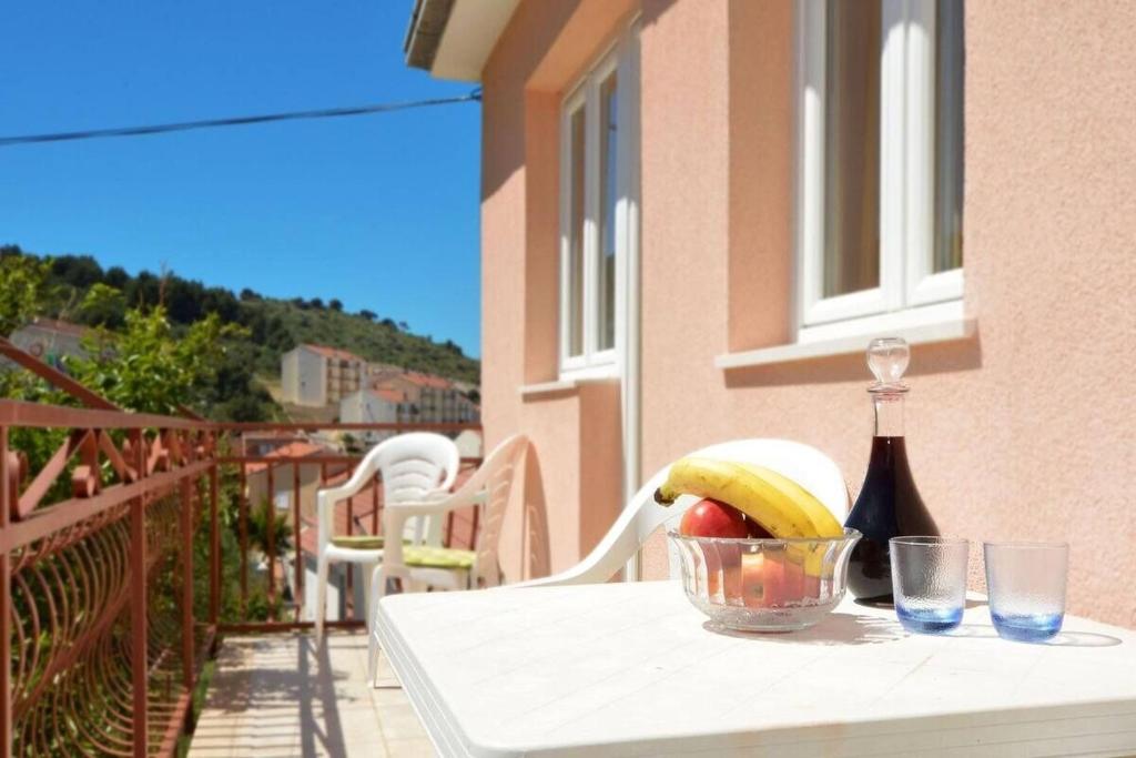 Apartments Sima