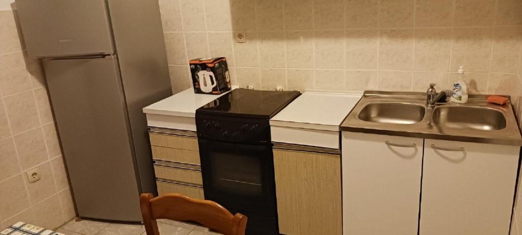 Kuchyňa alebo kuchynka v ubytovaní Apartment Irmica