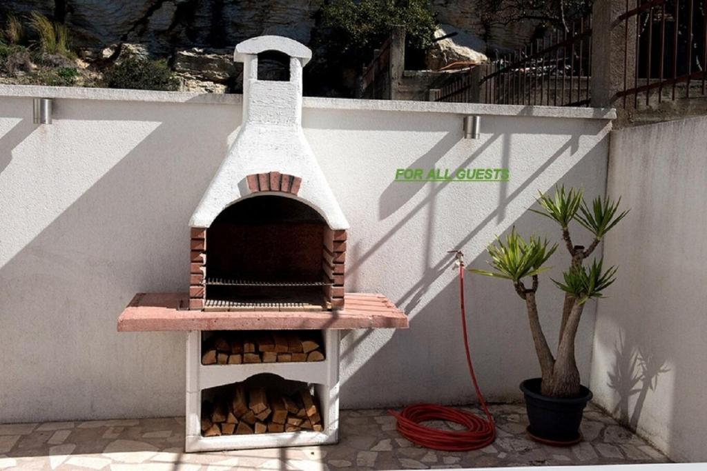 Gril pre hostí v apartmáne
