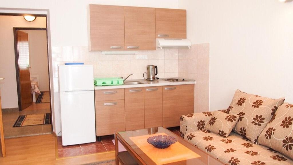 Kuchyň nebo kuchyňský kout v ubytování Apartments Ruza