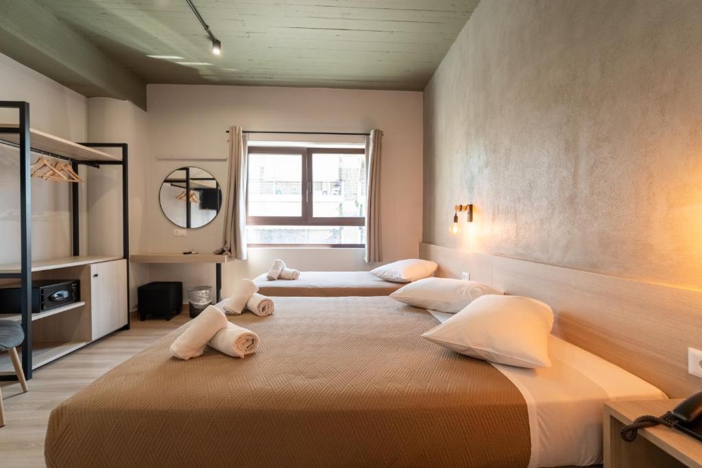 
Comfort Triple Room with Shower
