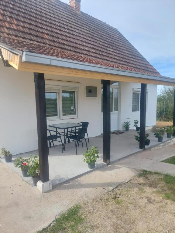 Budova, kde se prázdninový dům nachází
