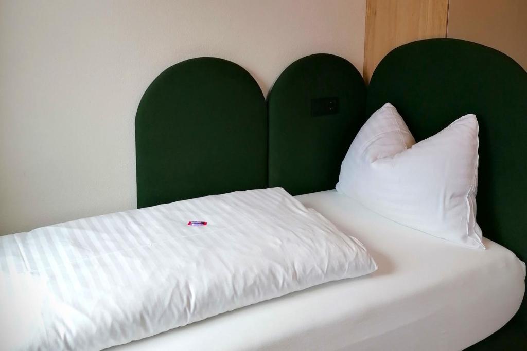 Familienhotel Felsenhof - 8