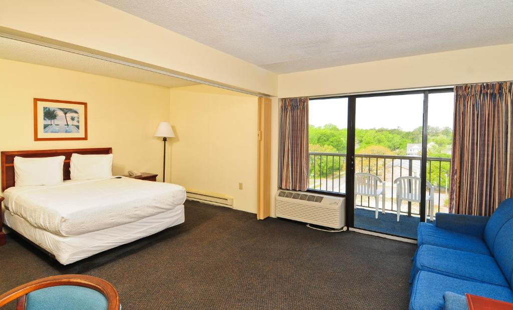 Holiday Sands South - Studio Efficiency Blvd View With 1 Queen And 1 Sleeper Sofa - T7