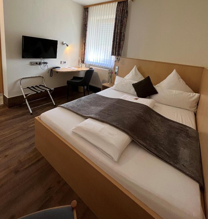 Hotel Gasthof am Schloß - Chambre Lit Queen-Size