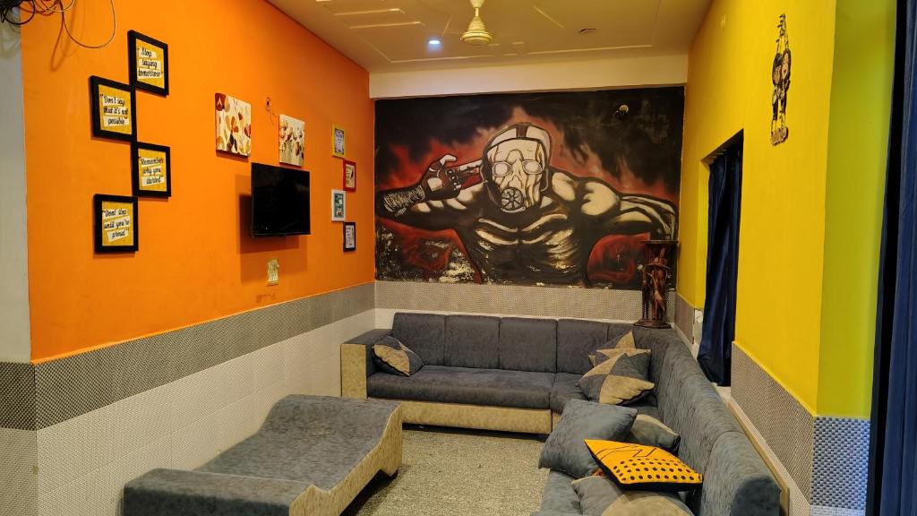 Posezení v ubytování Bedweiser Backpackers Hostel