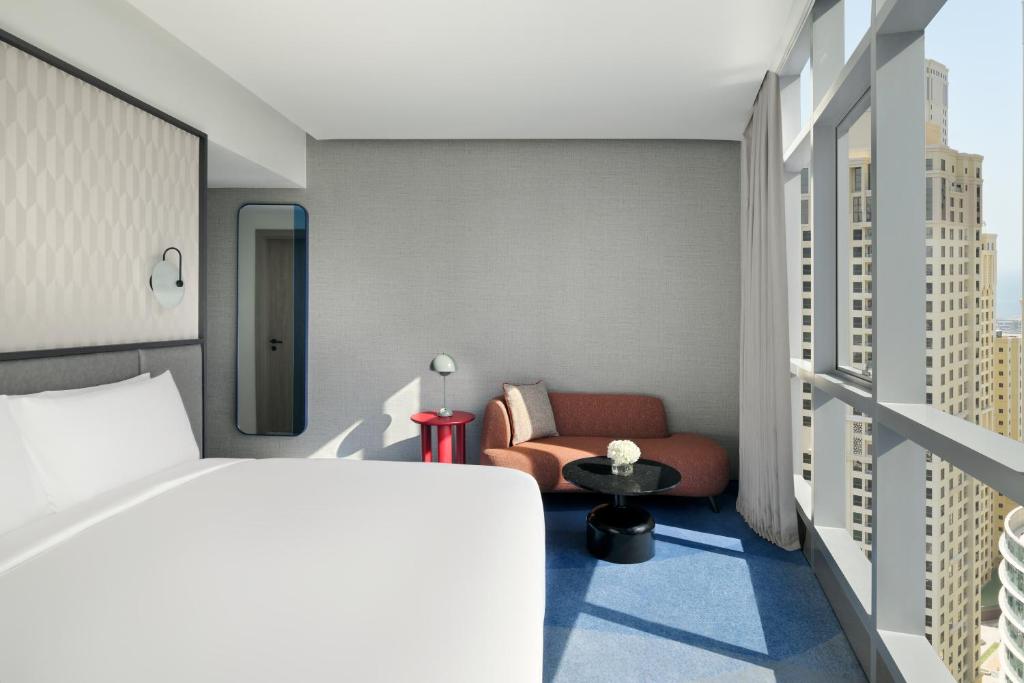 InterContinental Dubai Marina, an IHG Hotel - King Studio With Balcony