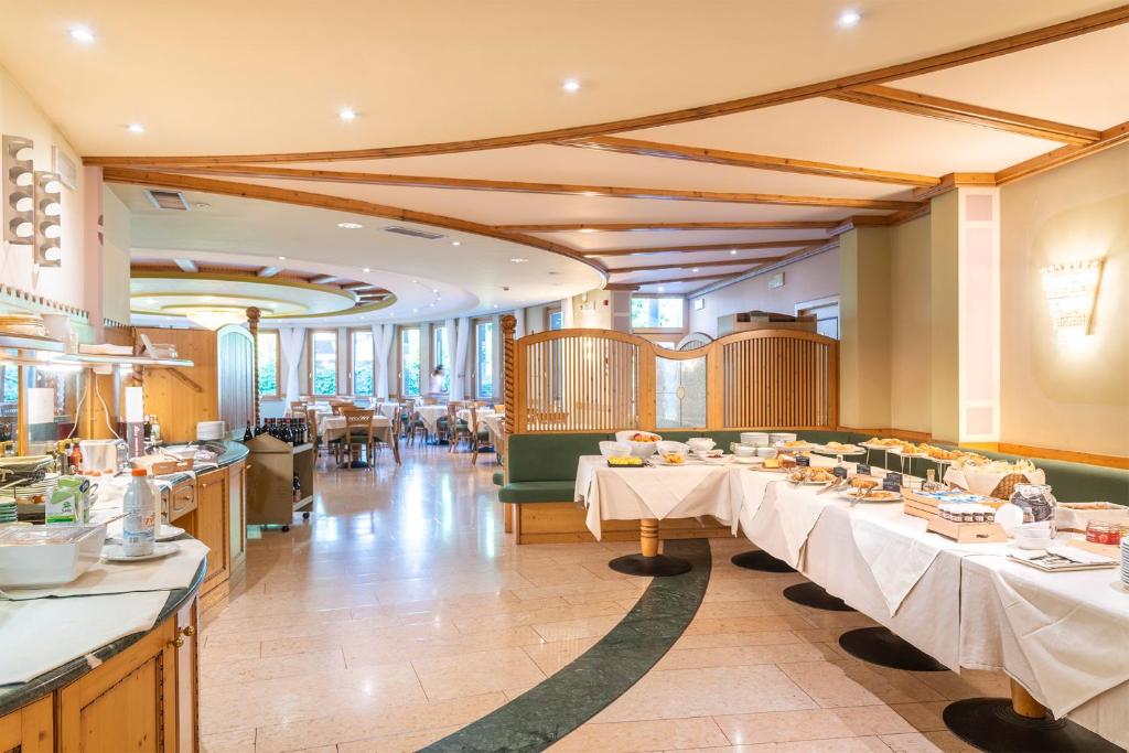 Restaurace v ubytování Hotel Relais Orsingher