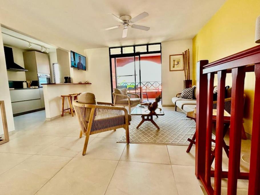 Köök või kööginurk majutusasutuses Sublime appartement pour 4pers - Clim - Vue mer - Parking