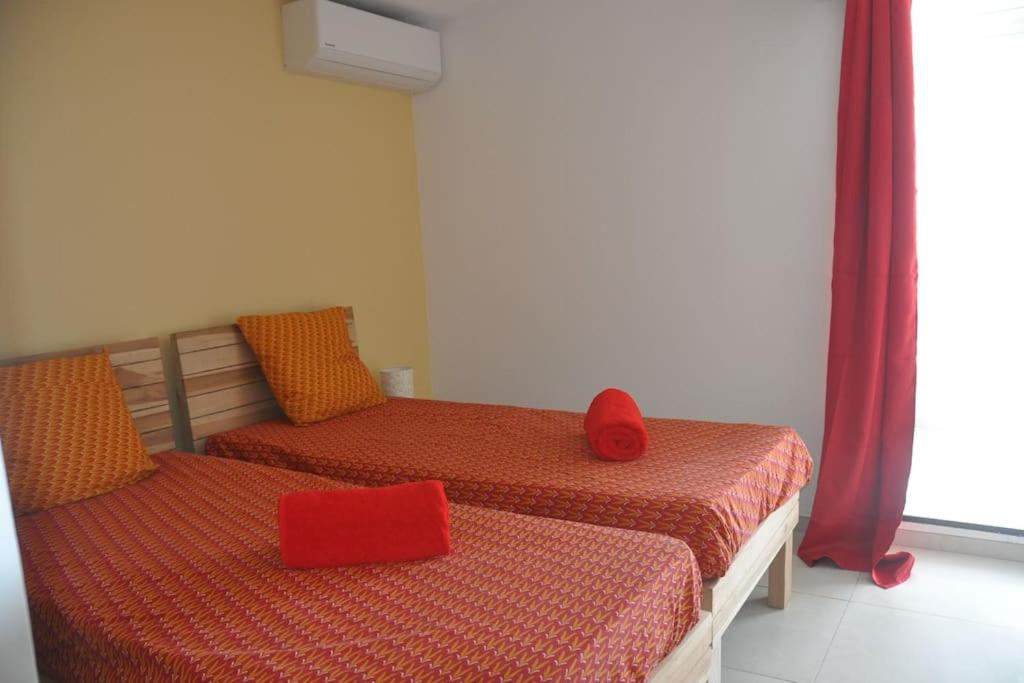 Voodi või voodid majutusasutuse Sublime appartement pour 4pers - Clim - Vue mer - Parking toas