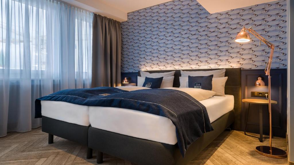 Holiday Inn - the niu, Welly Kiel by IHG - Premium Queen Kamer Met Eenpersoonsslaapbank