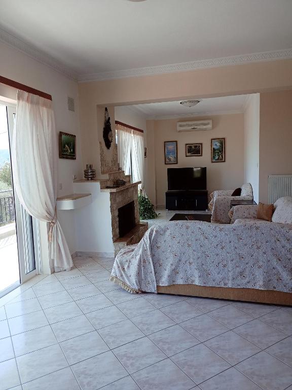 Gulta vai gultas numurā naktsmītnē Alexadra's house Κάτω Αλμυρή