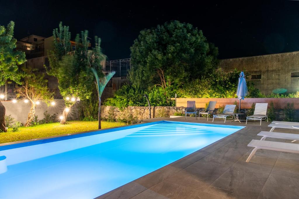 Palazzo Marinella Historic Residence with Pool between Etna Taormina & Sea - Housity