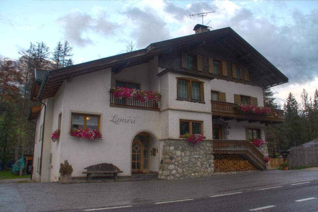 Budova, kde se bed and breakfast nachází