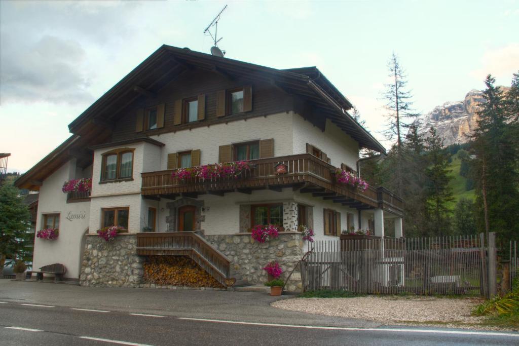 Budova, kde se bed and breakfast nachází