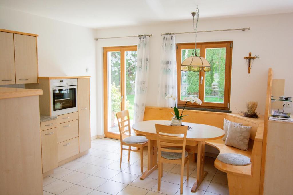 Kuchyň nebo kuchyňský kout v ubytování Villa Paula