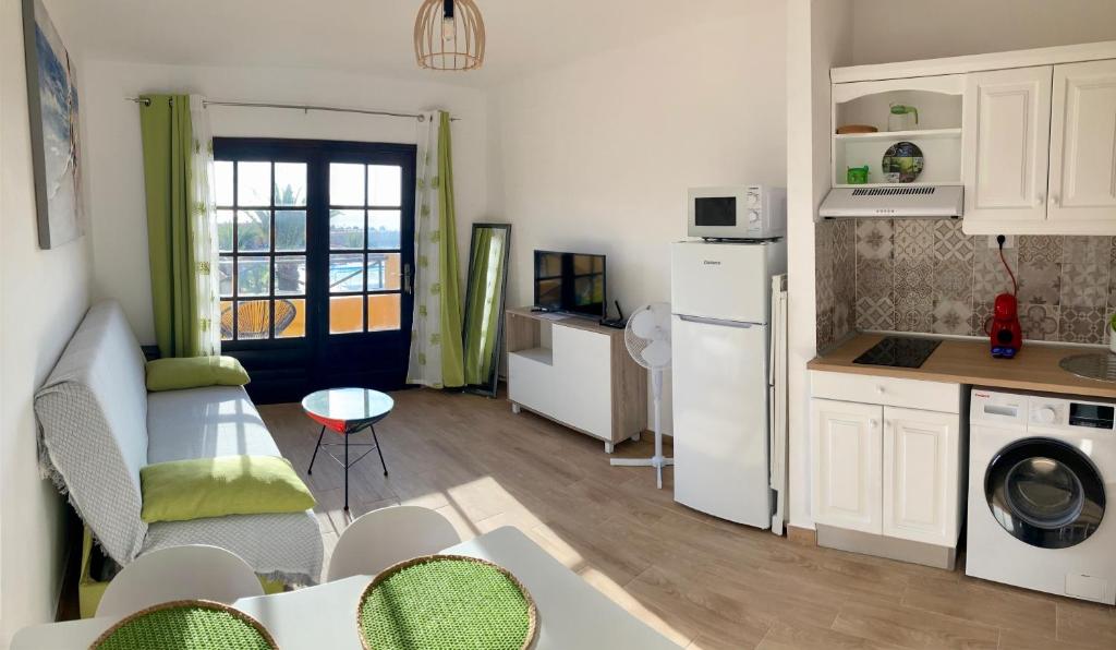 Kuchyň nebo kuchyňský kout v ubytování Green housE