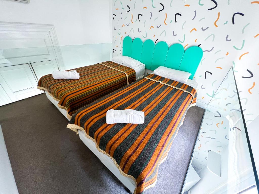 Viajero Montevideo Hostel - İki Yataklı Oda
