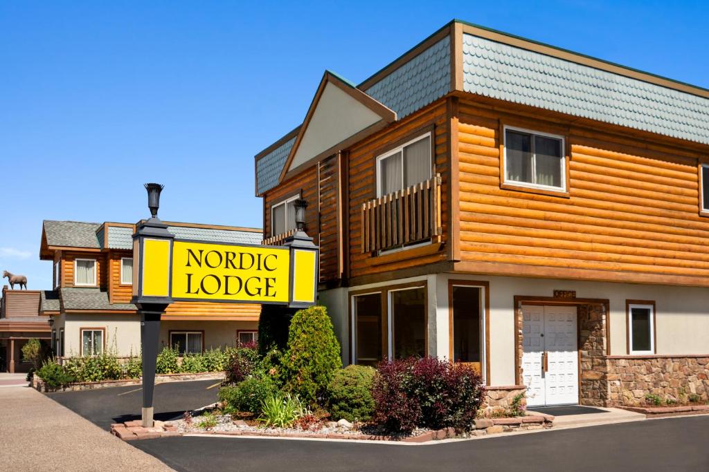 Nordic Lodge - Housity