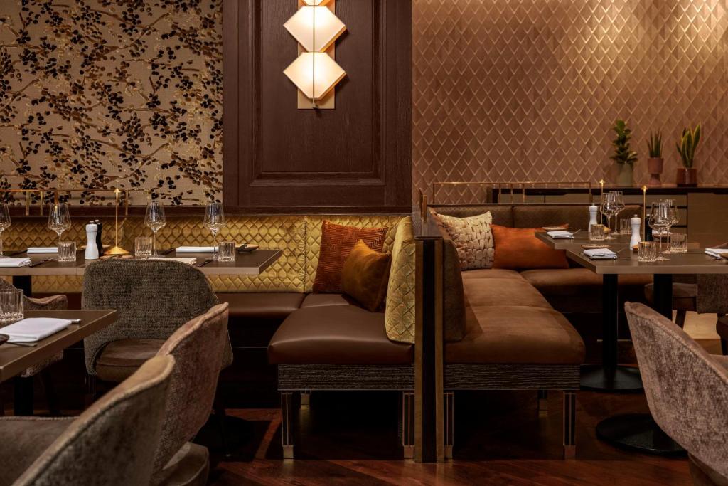 Hilton Vienna Plaza - Resim 14