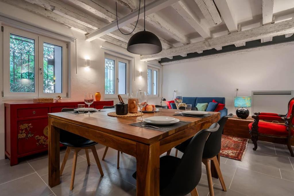 Rialto Green Design Apartment - Housity