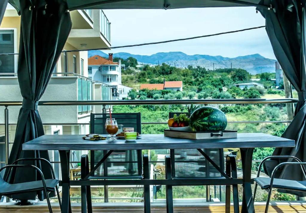Výhľad na hory alebo výhľad na hory priamo z apartmánu