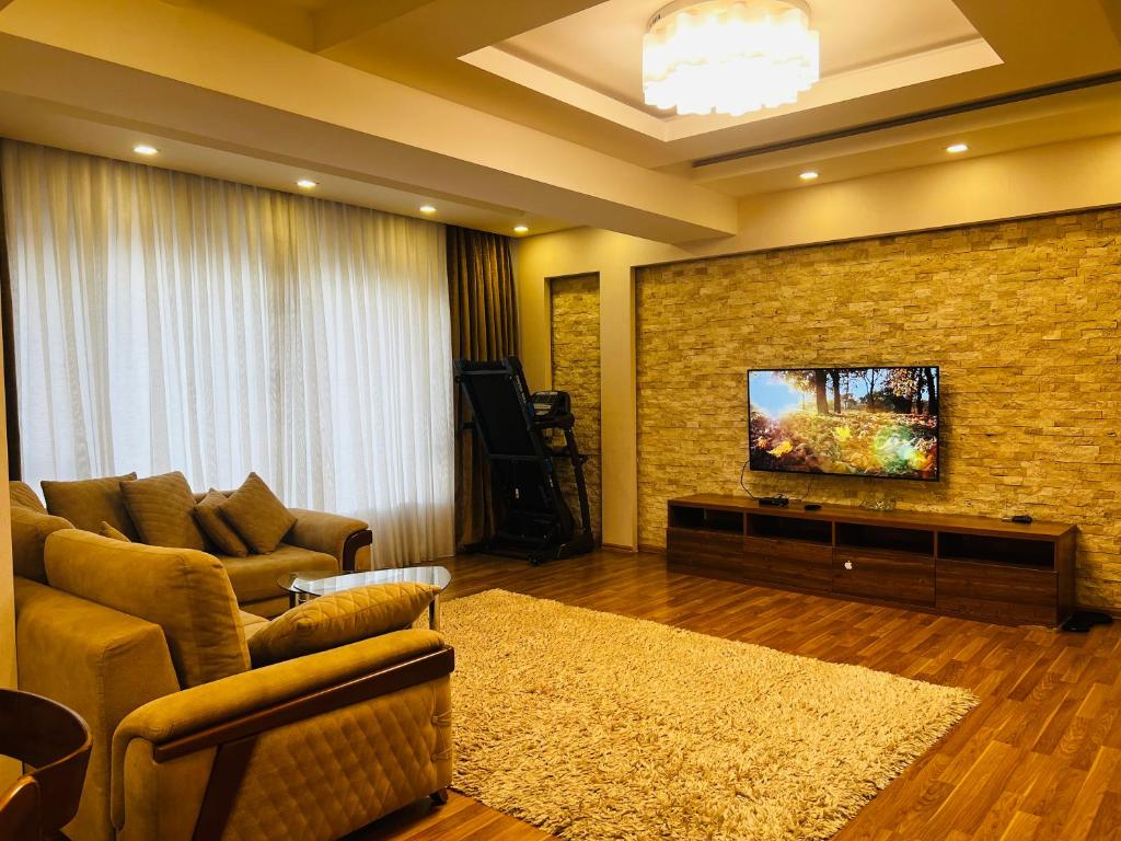 Park Azure 0470 - One-Bedroom Apartment