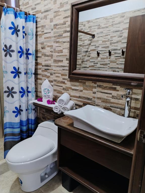 Koupelna v ubytování Hotel StarFish