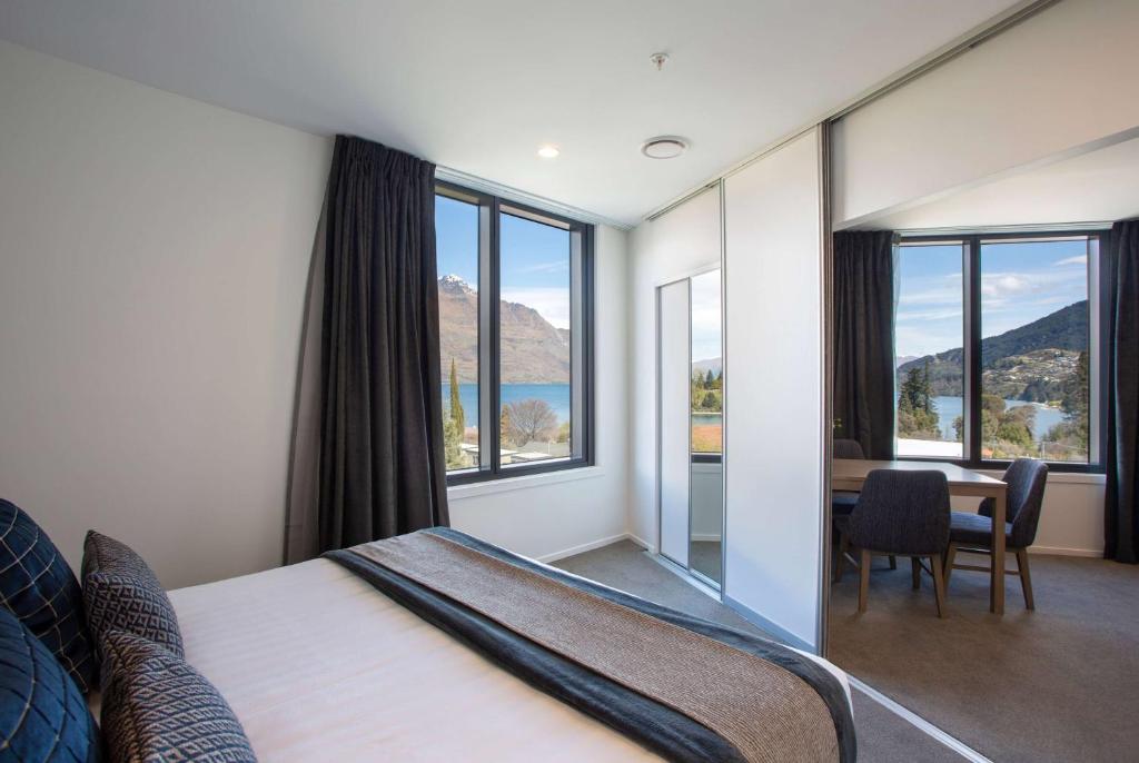 Ramada by Wyndham Queenstown Central - Resim 24