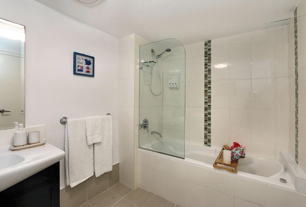 Koupelna v ubytování Platinum Apartments Unit 7