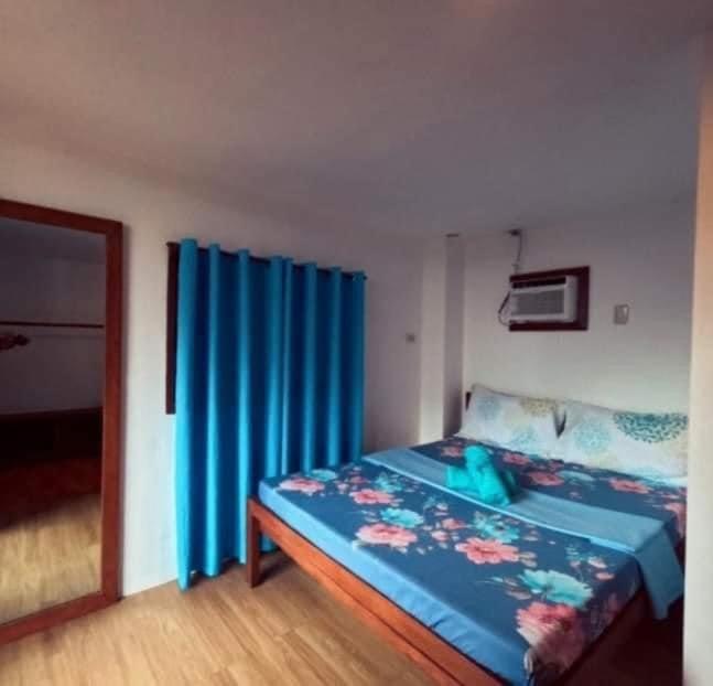 Postel nebo postele na pokoji v ubytování Islahazul Hostel