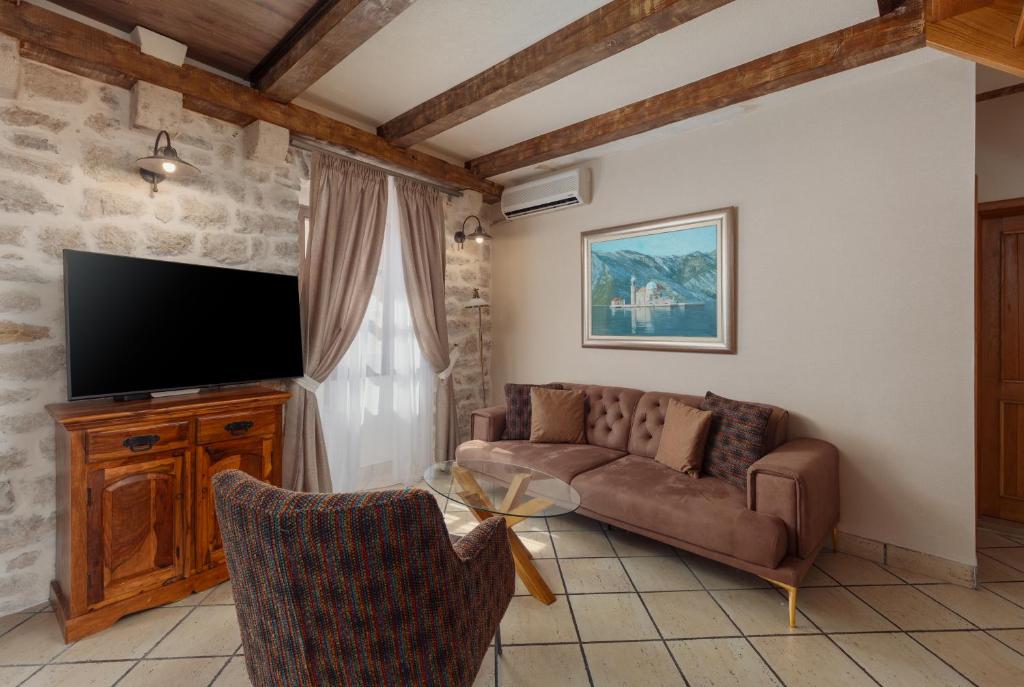 Conte Hotel & Restaurant - 13