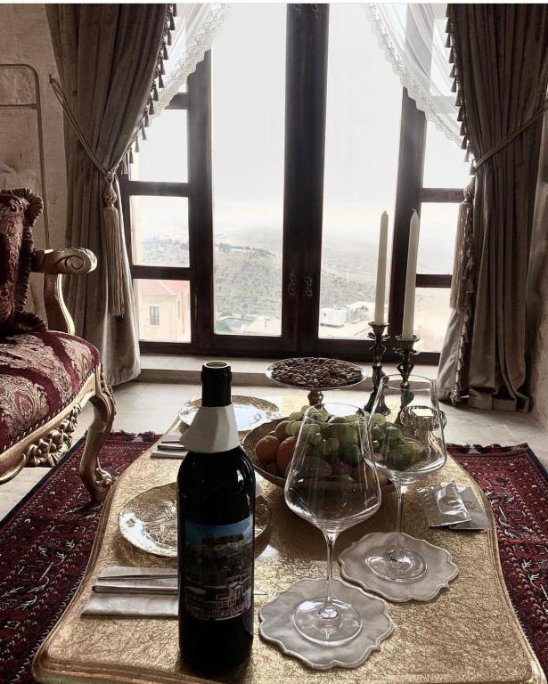 Nápoje v ubytování Antik Han Otel Mardin