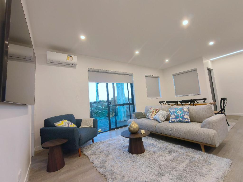 Stylish Family Retreat in Hillcrest Spa 4 Bedroom and Playroom - Resim 18