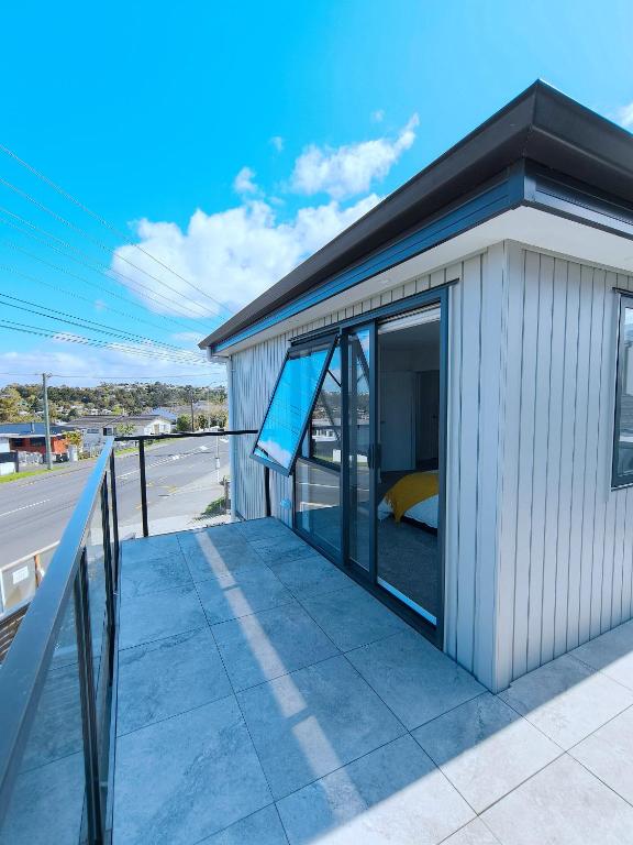 Stylish Family Retreat in Hillcrest Spa 4 Bedroom and Playroom - Resim 33