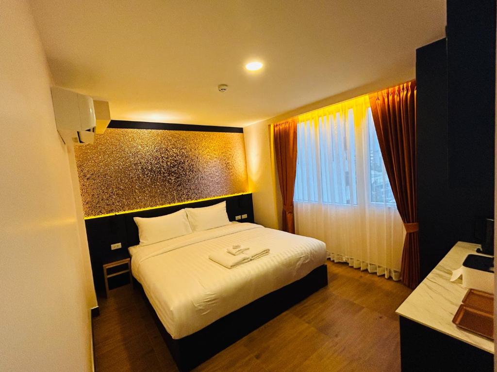Emiri Hotel - Nana Bangkok - Resim 31