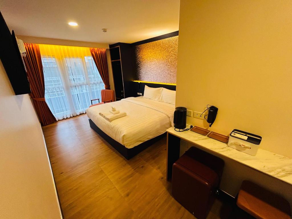 Emiri Hotel - Nana Bangkok - Resim 30