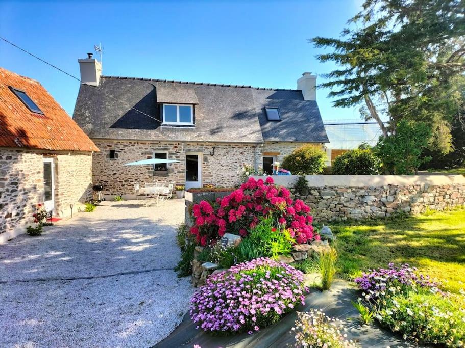Photo de la galerie de l'établissement Le petit gîte de Finvéo, à Lézardrieux