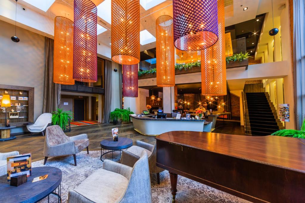 Posezení v ubytování Hotel Bristol Tradition and Luxury