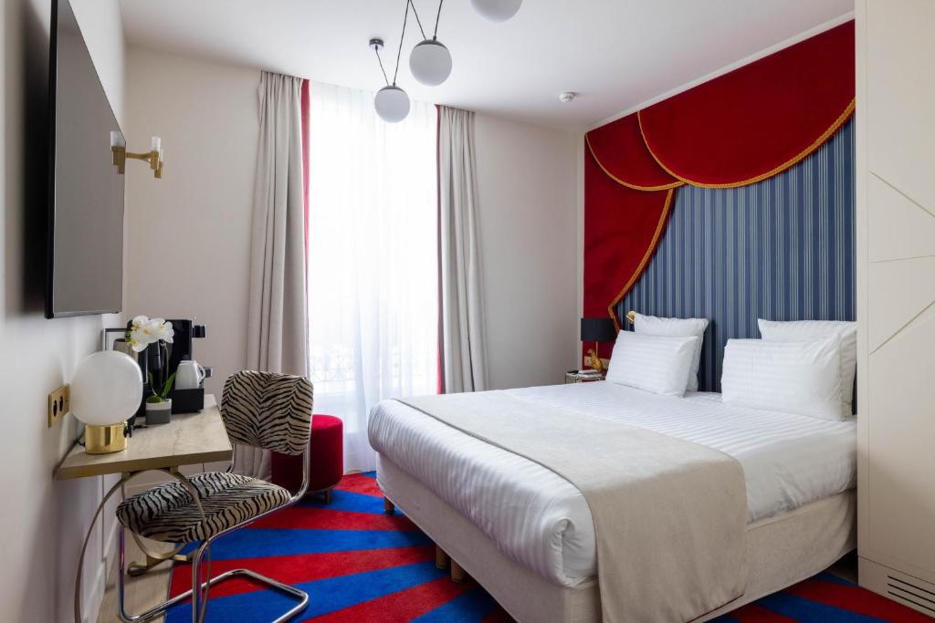 Postel nebo postele na pokoji v ubytování Hotel Astra Opera - Astotel