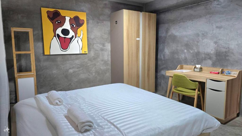 Postel nebo postele na pokoji v ubytování Captain Joe Cafe & Hostel