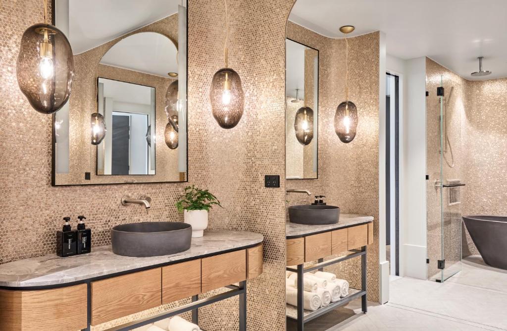 Crystalbrook Kingsley - Resim 3